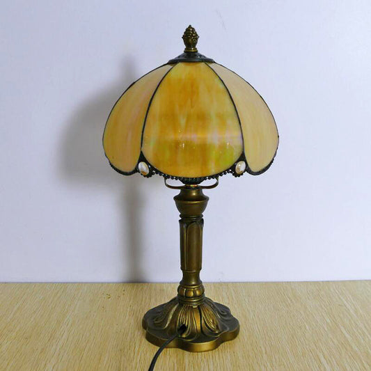 Vintage Tiffany Style Bedside Table Lamp
